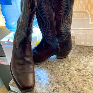 Ariat Shoes | Ariat Chocolate Chip Sundown Snip Square Toe Boots Size 8 | Color: Brown | Size: 8 | Pm-89110235's Closet